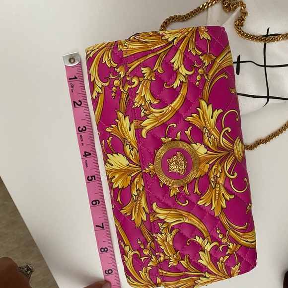 Versace Hot Pink WOC - Picture 5 of 5